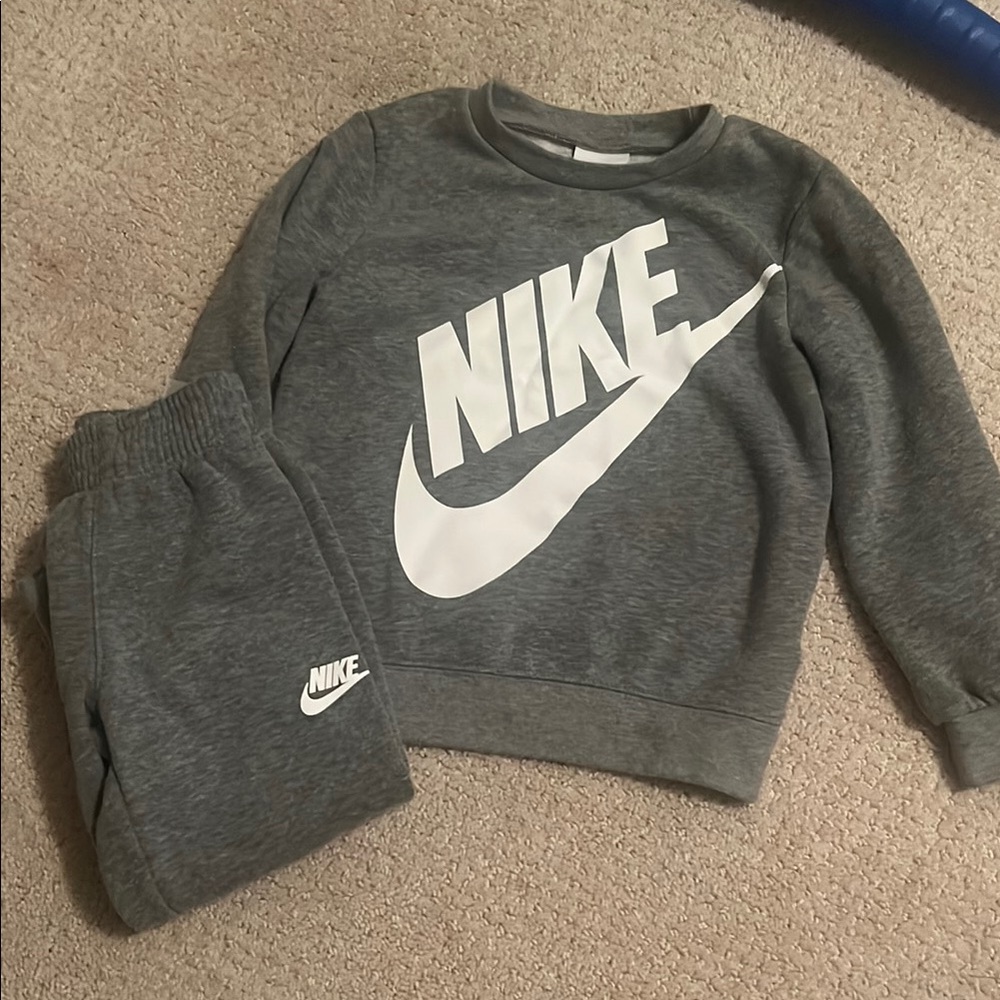 Nike Heather Gray Tracksuit